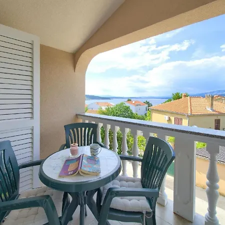 Mit Balkon Silo (Krk)